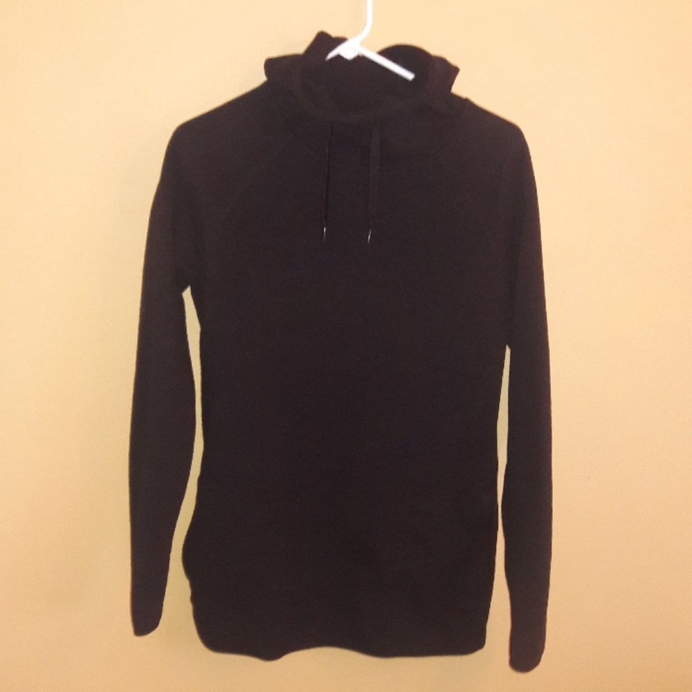 Everlast USED pullover w/hood